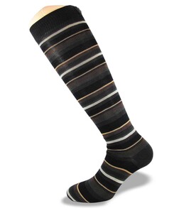 CalzeNoi2-Noi2socks-antispaiamento-Bologna-testadimoro-gamba-fianco